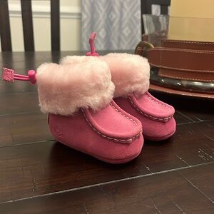 Ugg Australia I Gage Infant Baby Booties Boots Girls Size 0/1 Shoes 0-6 Months